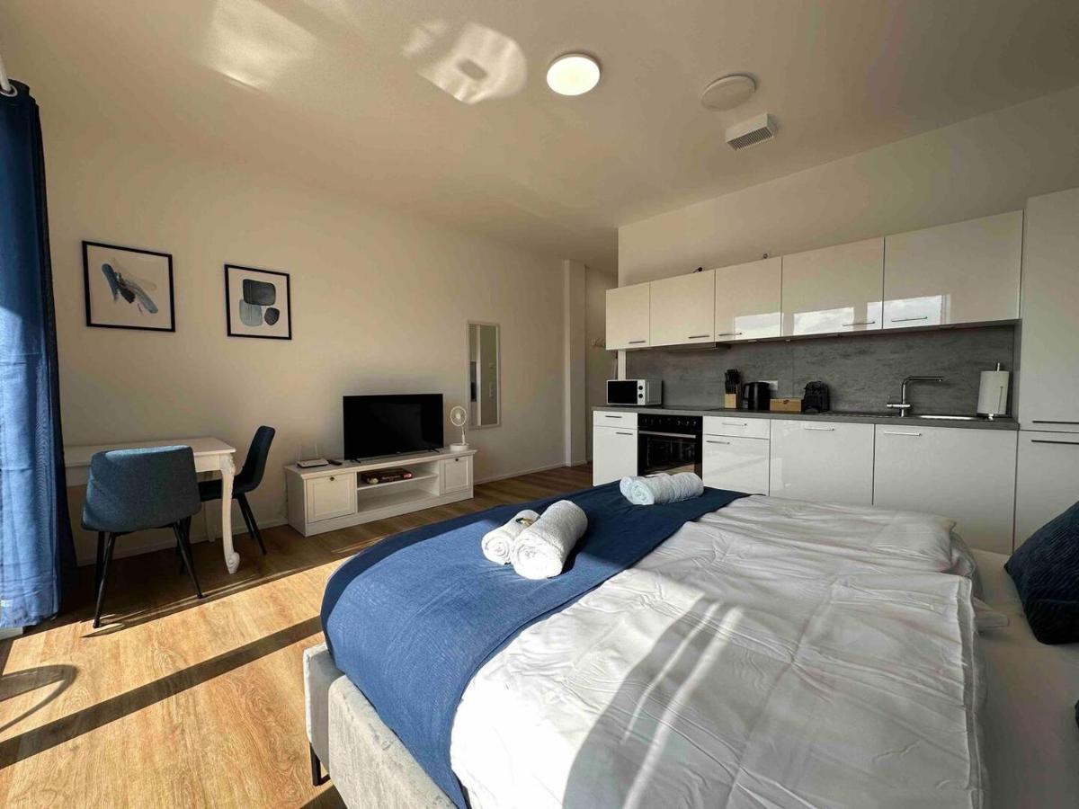Suite4Me - Balkon I Kueche I Waschmaschine I Mainz-Kostheim Wiesbaden Kültér fotó