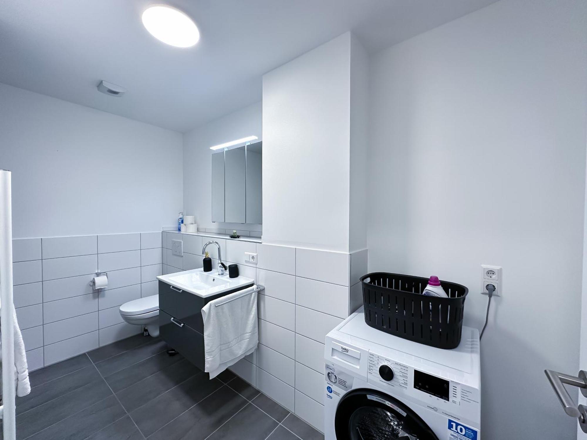 Suite4Me - Balkon I Kueche I Waschmaschine I Mainz-Kostheim Wiesbaden Kültér fotó