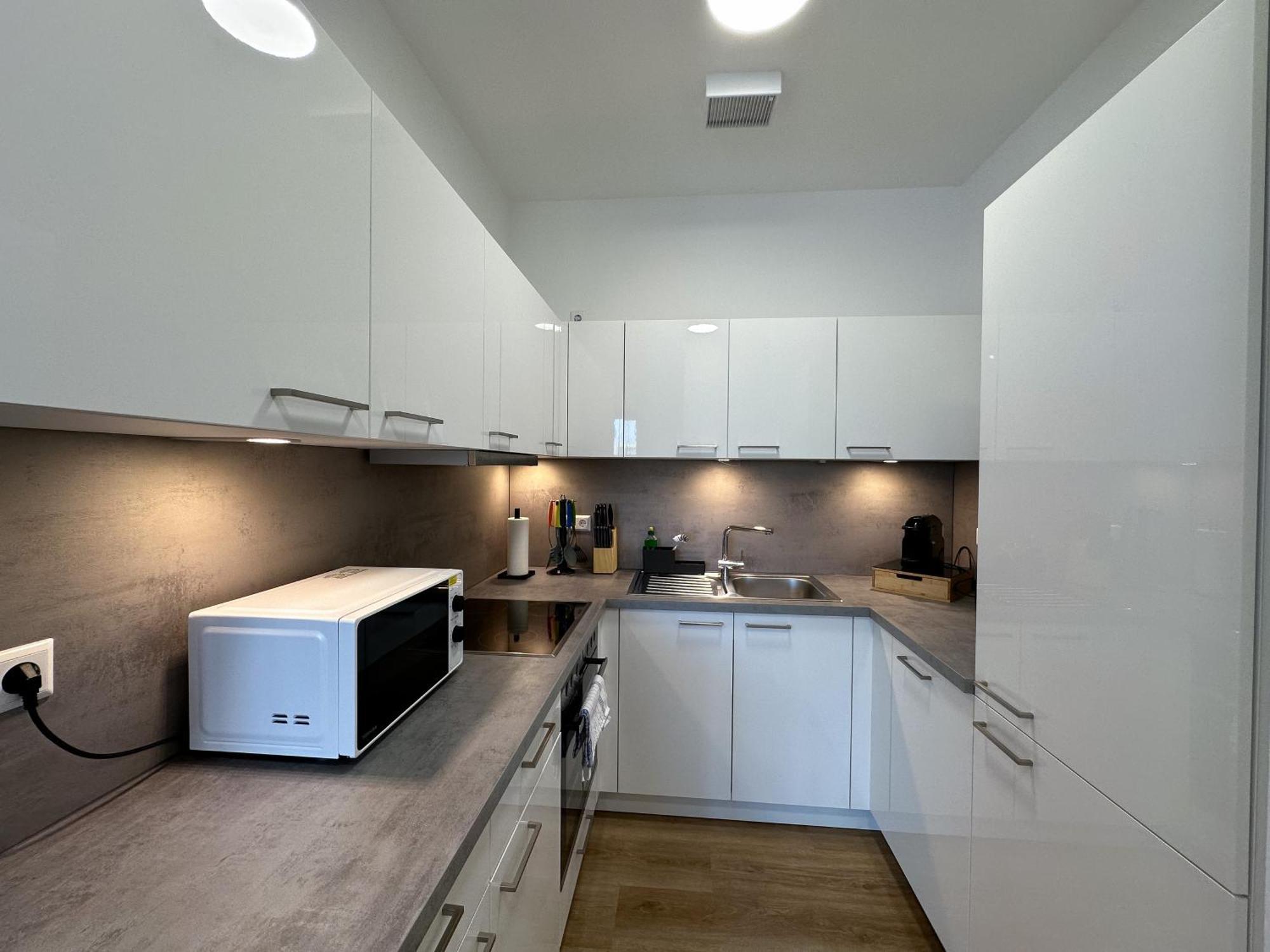 Suite4Me - Balkon I Kueche I Waschmaschine I Mainz-Kostheim Wiesbaden Kültér fotó